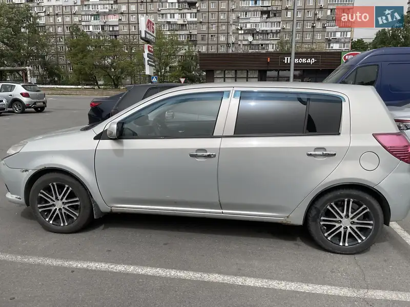 Geely MK-2