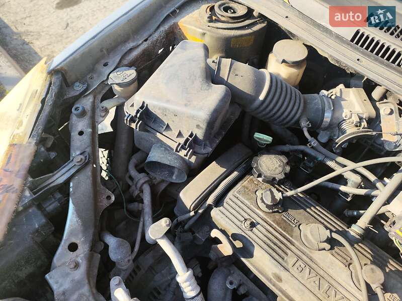 Седан Geely MK-2 2011 в Бучі