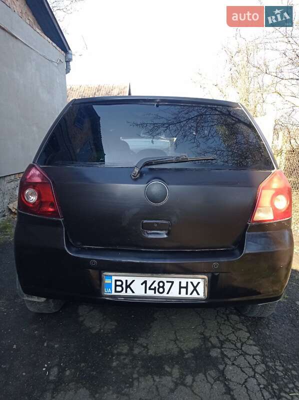 Хэтчбек Geely MK-2 2011 в Ровно