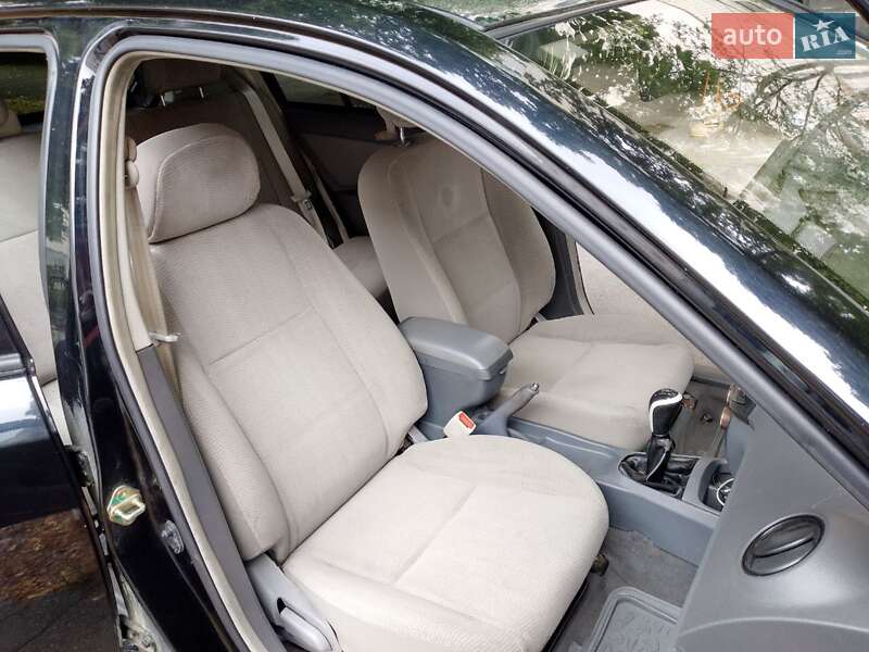 Хетчбек Geely MK-2 2011 в Києві