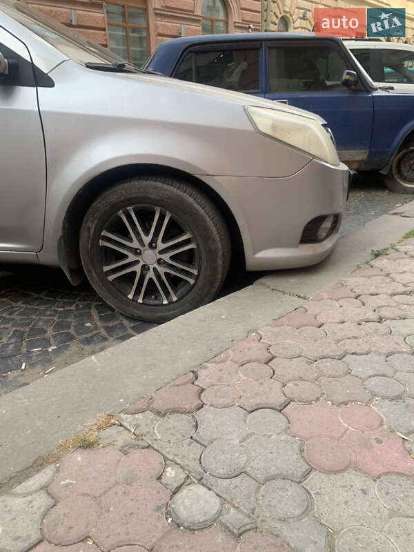 Хетчбек Geely MK-2 2010 в Чернівцях
