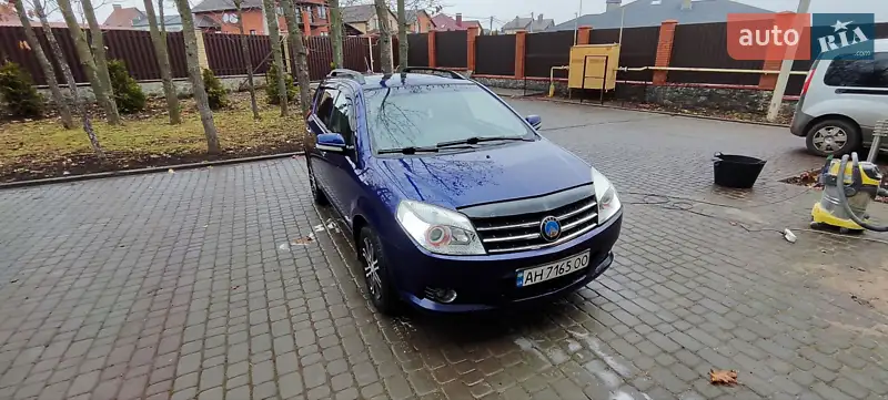 Хэтчбек Geely MK-2 2011 в 