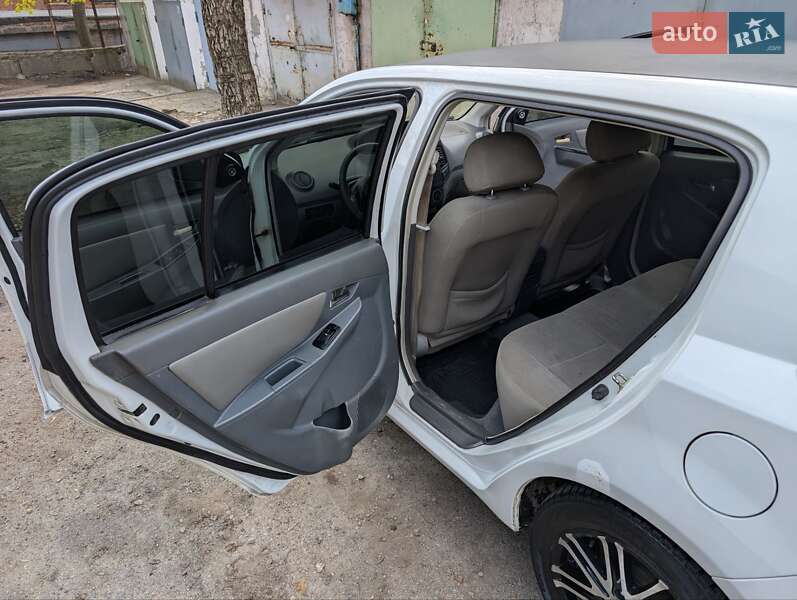 Хэтчбек Geely MK-2 2010 в Днепре фото 24 Хэтчбек Geely MK-2 2010 в Днепре