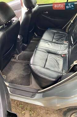Хэтчбек Geely MK-2 2011 в 