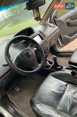 Хэтчбек Geely MK-2 2011 в 