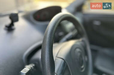 Хэтчбек Geely MK-2 2011 в 