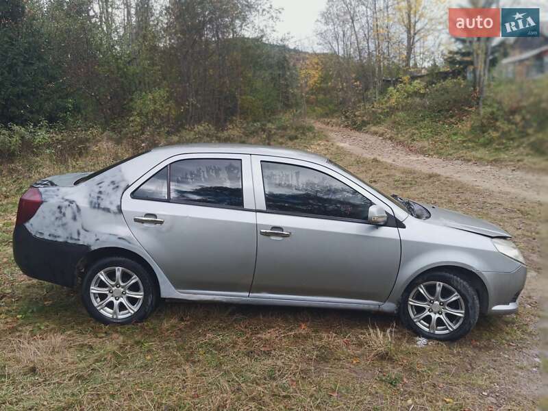 Седан Geely MK-2 2012 в Солотвине