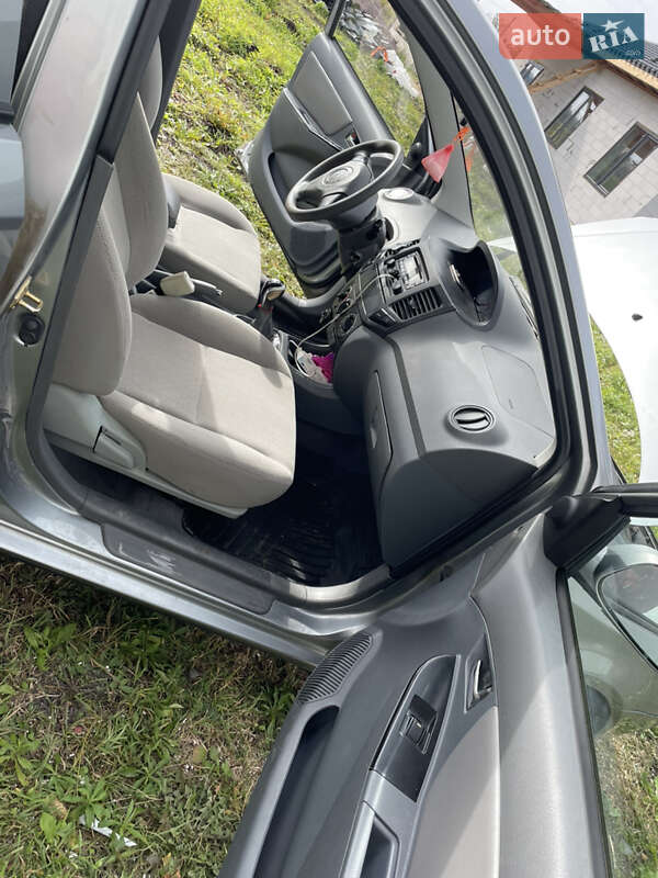 Хетчбек Geely MK-2 2009 в Житомирі фото 3 Хетчбек Geely MK-2 2009 в Житомирі