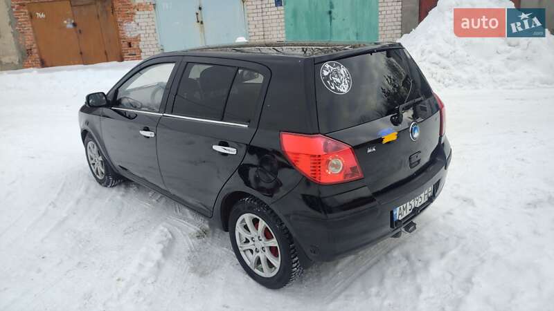 Хэтчбек Geely MK-2 2011 в Житомире