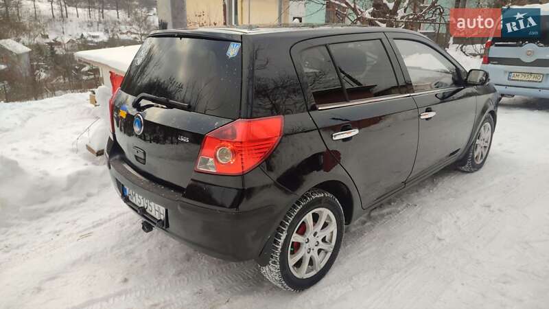 Хэтчбек Geely MK-2 2011 в Житомире