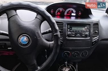 Хэтчбек Geely MK-2 2011 в Киеве