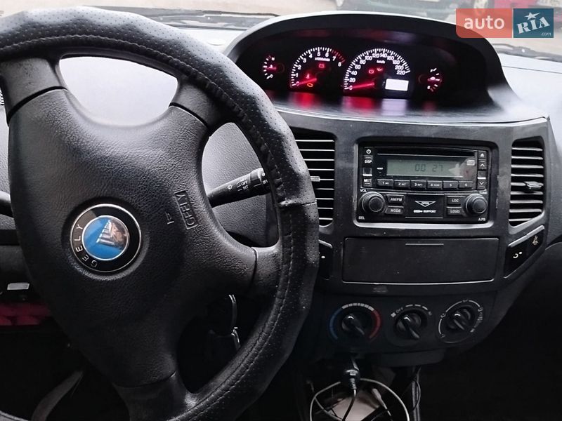 Хэтчбек Geely MK-2 2011 в Киеве