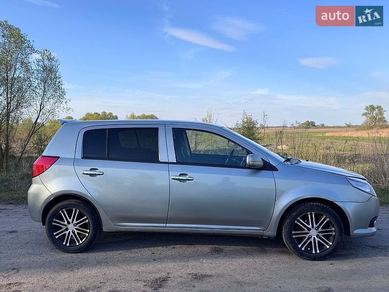 Хэтчбек Geely MK-2 2011 в Броварах