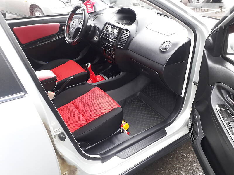 Універсал Geely MK Cross 2011 в Умані