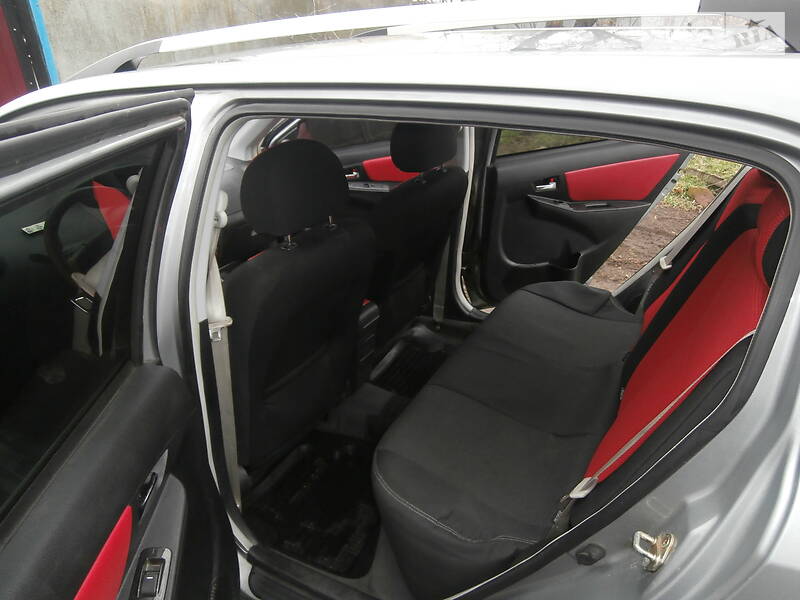 Позашляховик / Кросовер Geely MK Cross 2013 в Краматорську