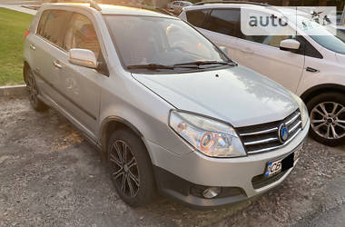 Хэтчбек Geely MK Cross 2012 в 