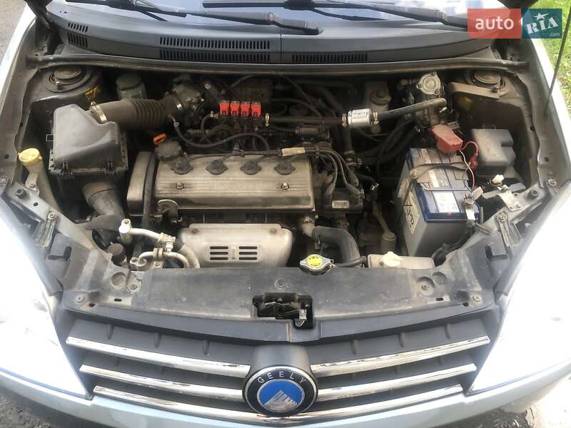 Хетчбек Geely MK Cross 2015 в Хмельницькому