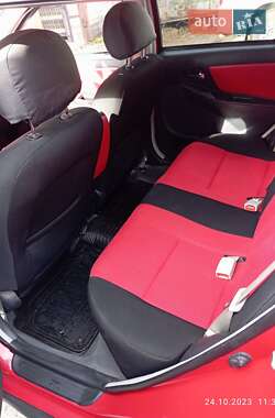 Хэтчбек Geely MK Cross 2012 в Шостке