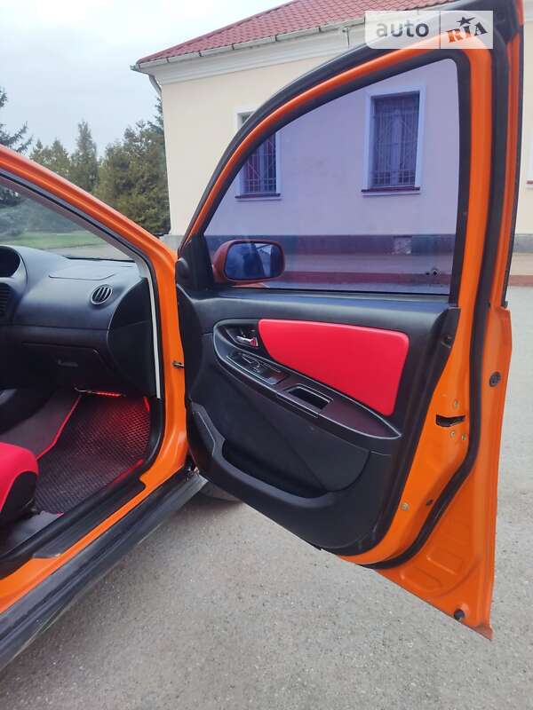Хетчбек Geely MK Cross 2013 в Ізяславі