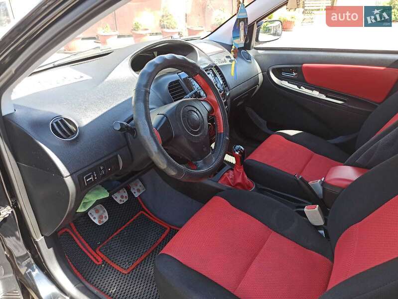 Хетчбек Geely MK Cross 2013 в Кривому Озері