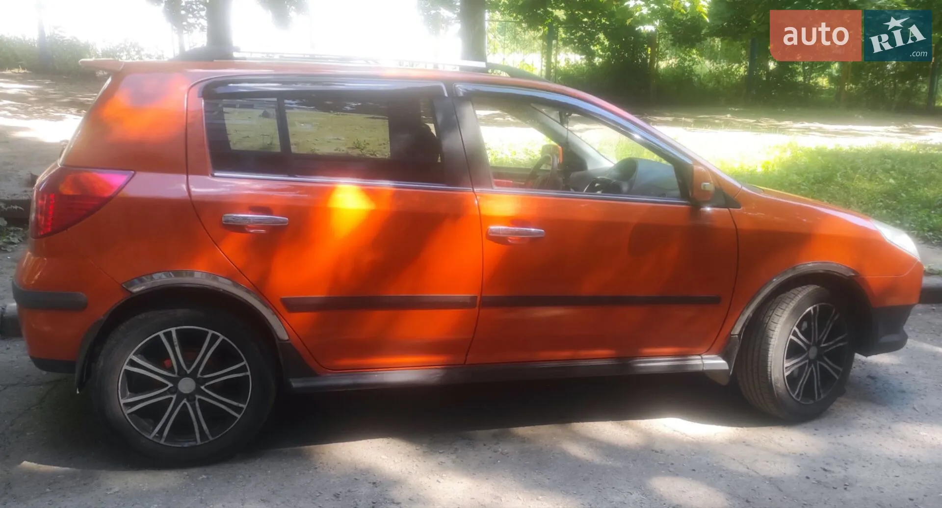 2013 Geely MK Cross - мініатюра 6