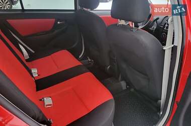 Хэтчбек Geely MK Cross 2013 в 