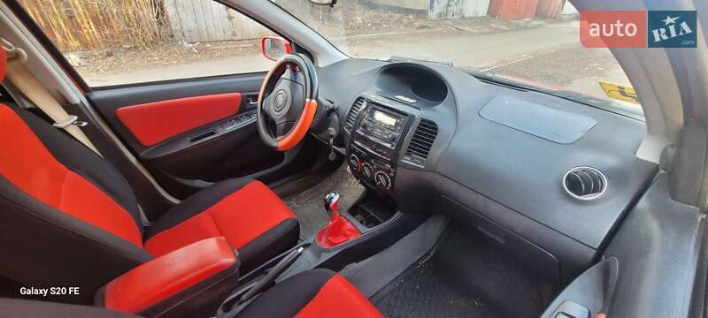 Хэтчбек Geely MK Cross 2012 в Киеве