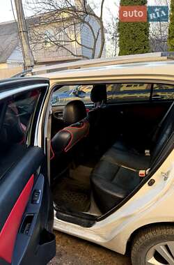 Хэтчбек Geely MK Cross 2013 в 