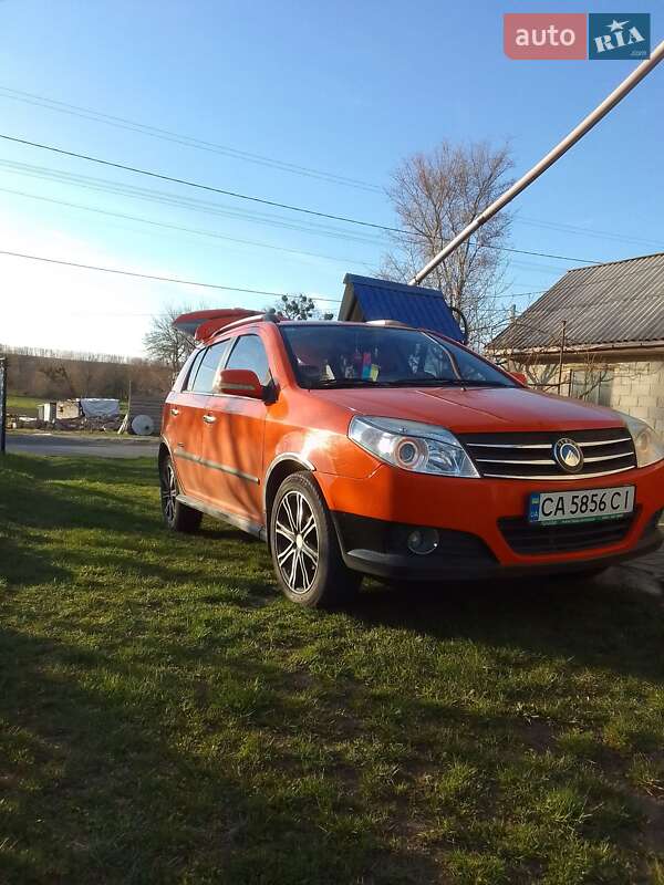 Хэтчбек Geely MK Cross 2013 в Стеблеве