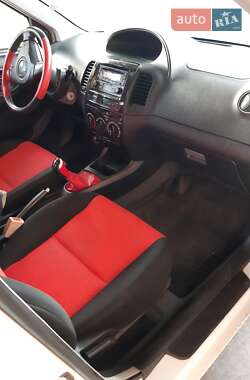 Хэтчбек Geely MK Cross 2012 в Киеве