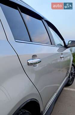 Хетчбек Geely MK Cross 2013 в 