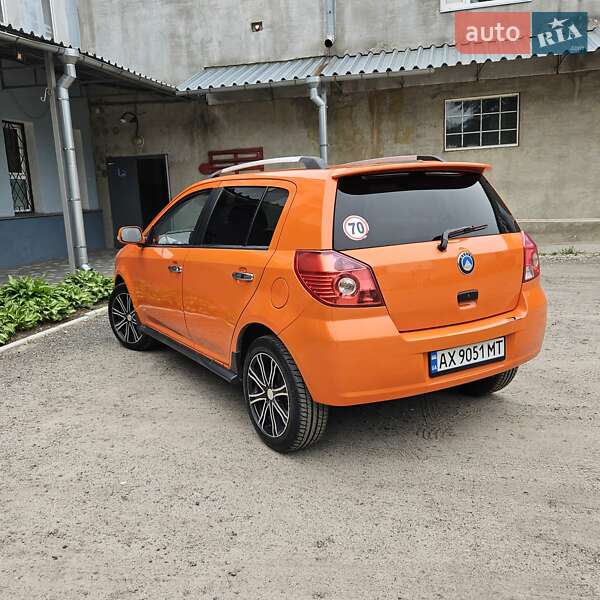 Хэтчбек Geely MK Cross 2014 в Харькове