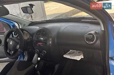 Хэтчбек Geely MK Cross 2013 в 