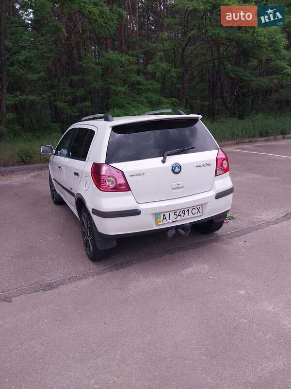 Хэтчбек Geely MK Cross 2012 в Славутиче фото 5 Хэтчбек Geely MK Cross 2012 в Славутиче