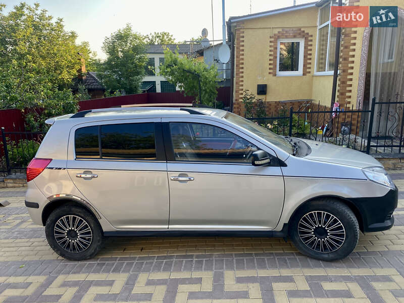 Хэтчбек Geely MK Cross 2014 в Крыжополе