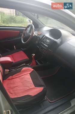 Хэтчбек Geely MK Cross 2013 в 