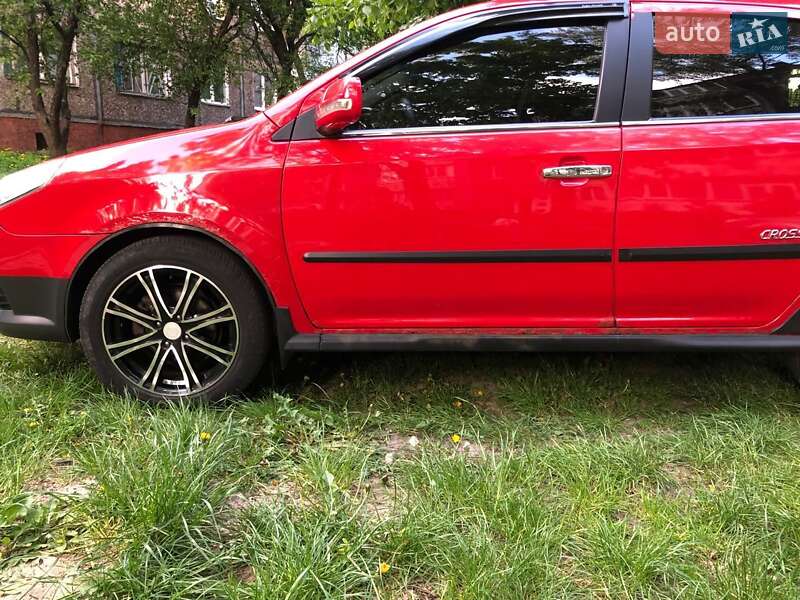 Хетчбек Geely MK Cross 2012 в Чернігові