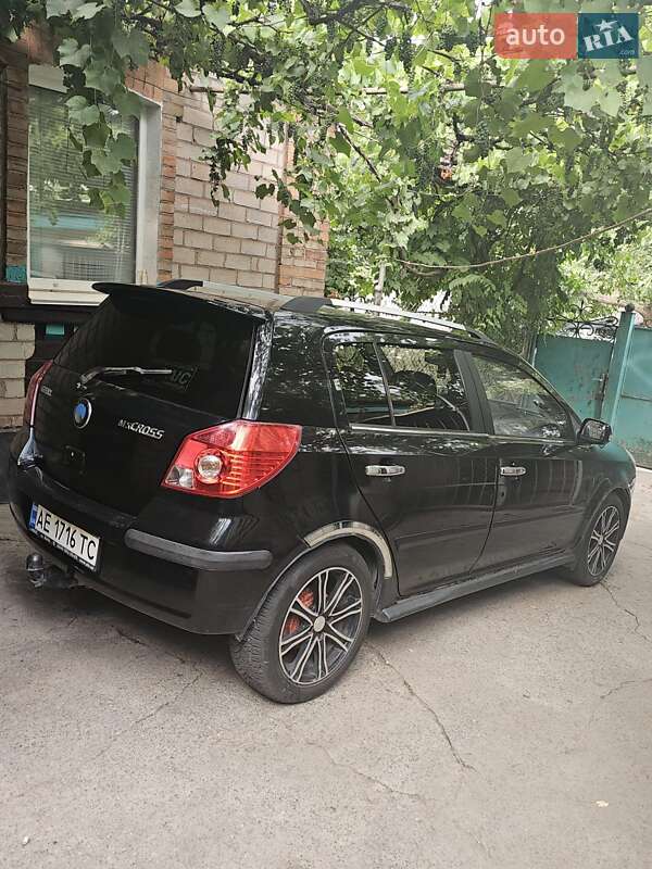 Хэтчбек Geely MK Cross 2014 в Кривом Роге