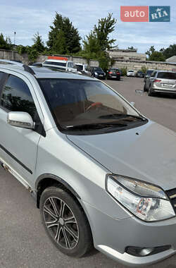 Хетчбек Geely MK Cross 2012 в 