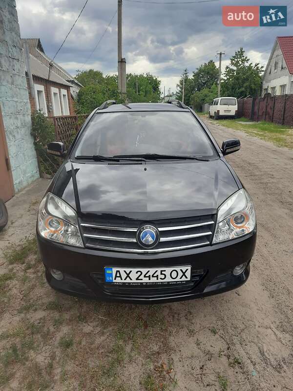Хэтчбек Geely MK Cross 2014 в 