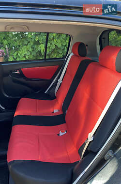 Хэтчбек Geely MK Cross 2013 в 
