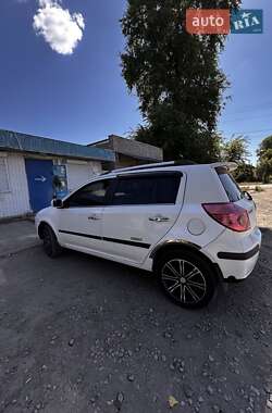Хэтчбек Geely MK Cross 2013 в 