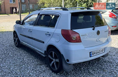 Хэтчбек Geely MK Cross 2013 в 