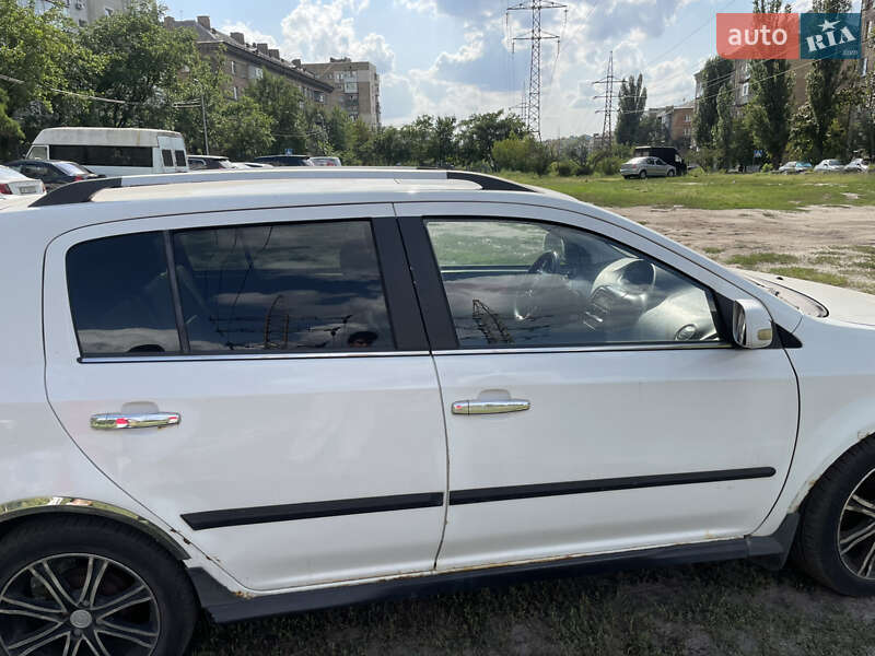 Хетчбек Geely MK Cross 2013 в Києві