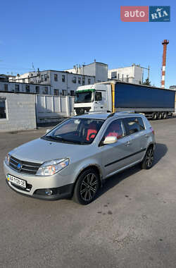 Хэтчбек Geely MK Cross 2013 в 