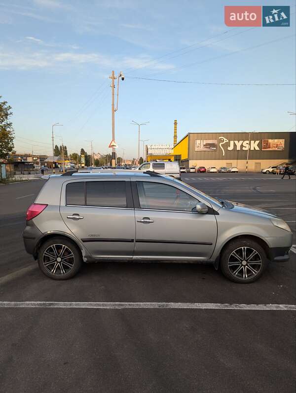 Хетчбек Geely MK Cross 2013 в Києві