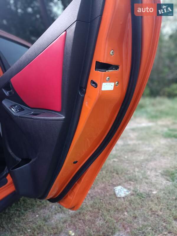 Хэтчбек Geely MK Cross 2014 в Киеве