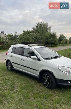 Хэтчбек Geely MK Cross 2013 в 
