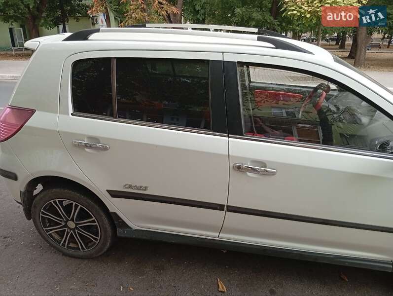 Хэтчбек Geely MK Cross 2013 в Измаиле фото 2 Хэтчбек Geely MK Cross 2013 в Измаиле