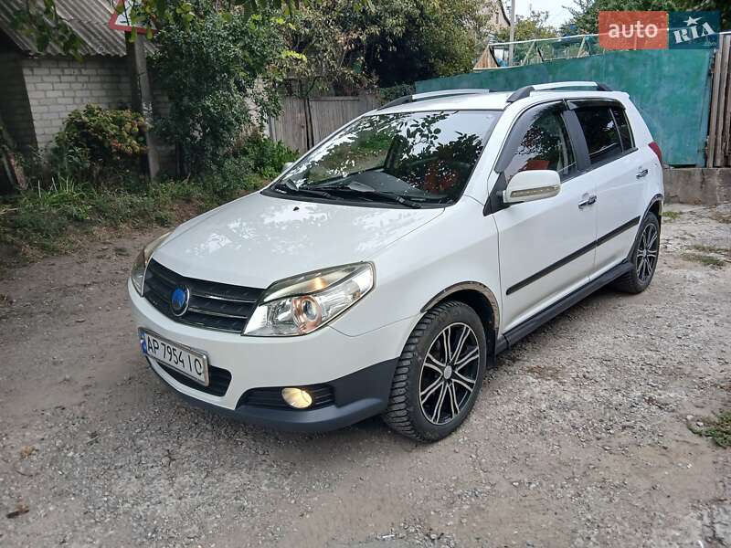 Geely MK Cross 2014